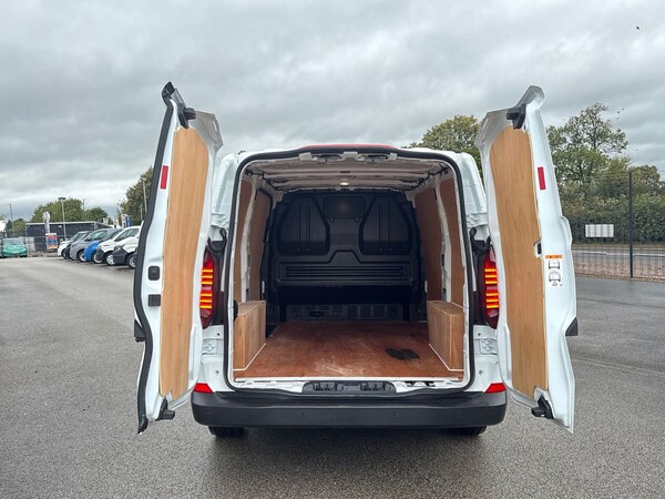 Used Volkswagen Transporter 2025 for sale - 76141412: Photo 11