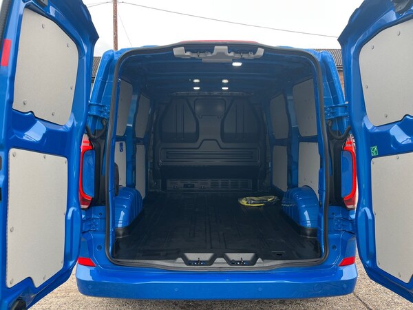 Used Volkswagen e-Transporter 2025 for sale - 76133587: Photo 11