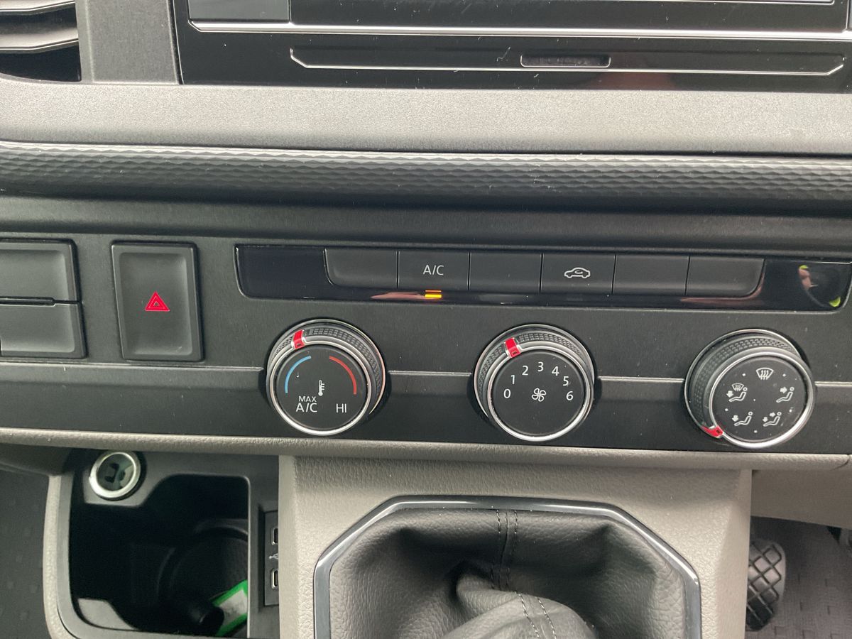 Used Volkswagen Transporter 2023 for sale - 76566144: Photo 29