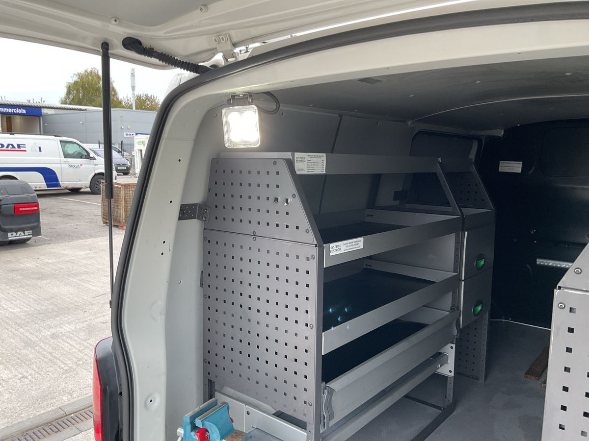 Used Volkswagen Transporter 2023 for sale - 76566144: Photo 33