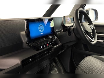 Used Volkswagen ID-Buzz 2023 for sale - 76030063: Photo
