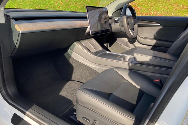 Used Tesla Model 3 for sale - 75498958: Photo 5