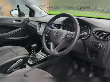 Used Vauxhall Crossland 2024 for sale - 76461097: Photo