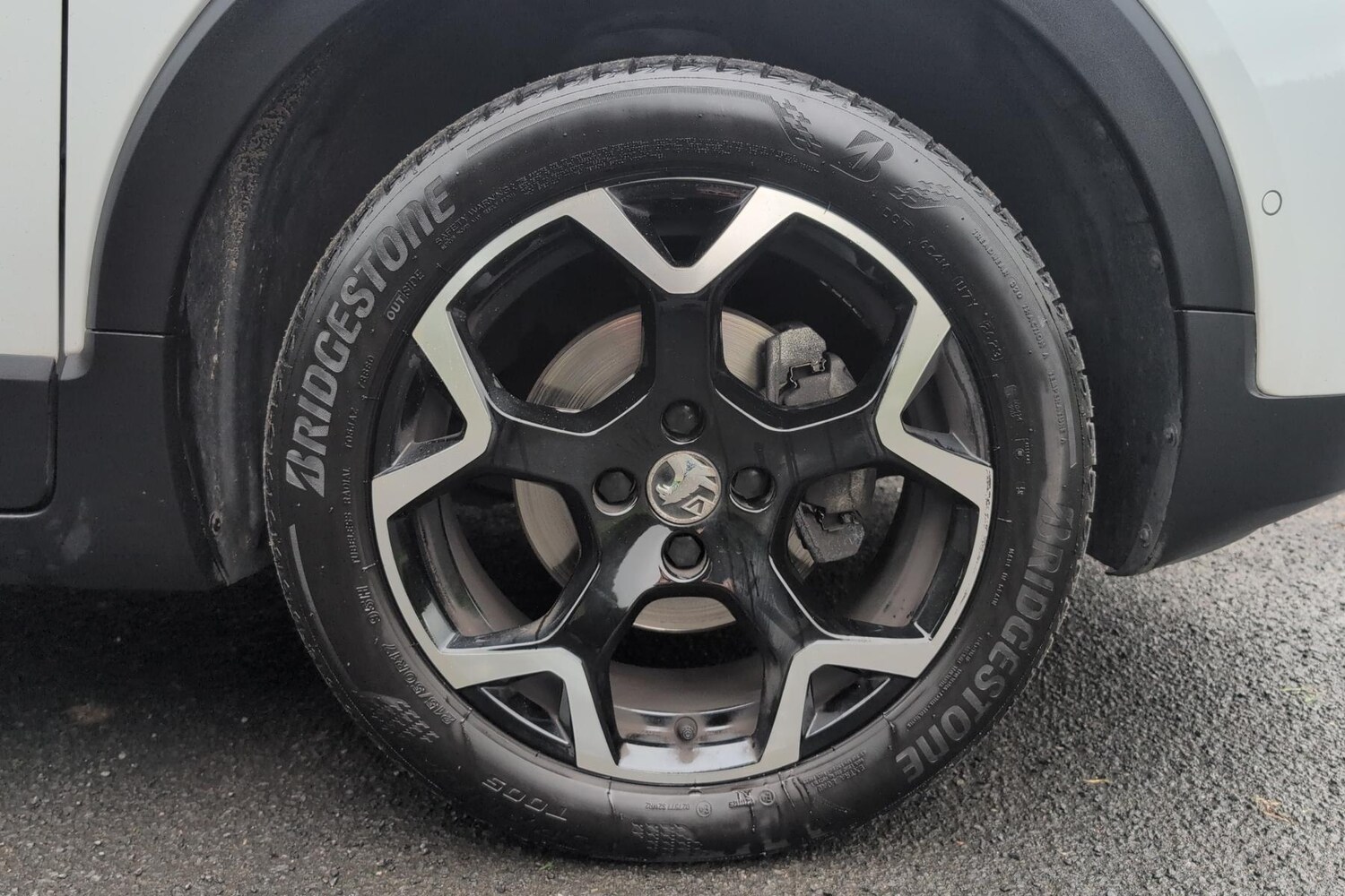 Used Vauxhall Crossland 2024 for sale - 76461097: Photo 3