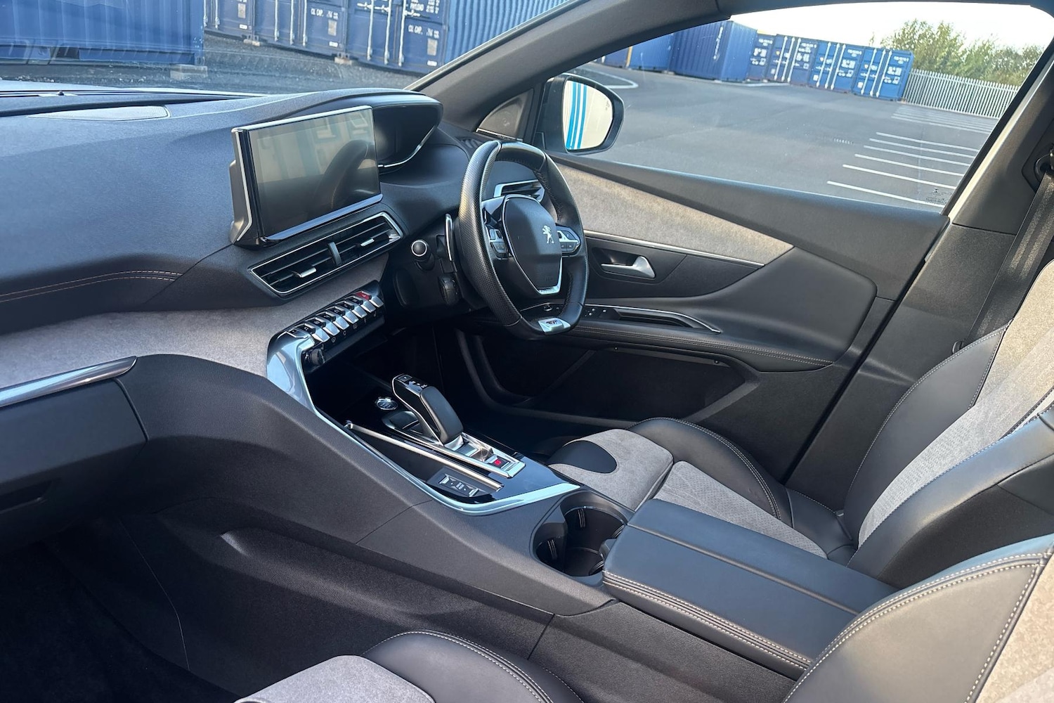 Used Peugeot 3008 2021 for sale - 77123805: Photo 5