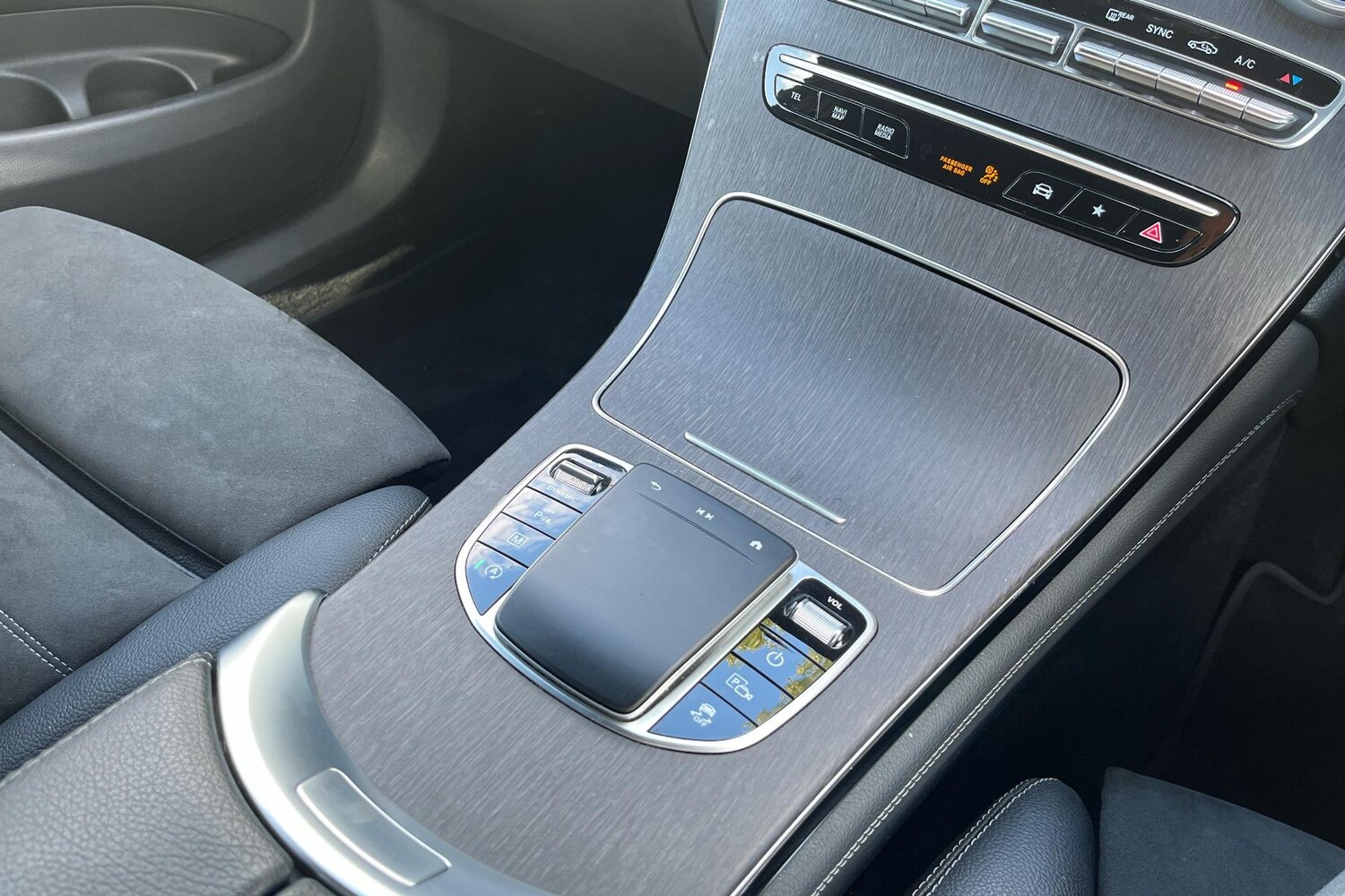 Used Mercedes-Benz GLC 2019 for sale - 75816472: Photo 14