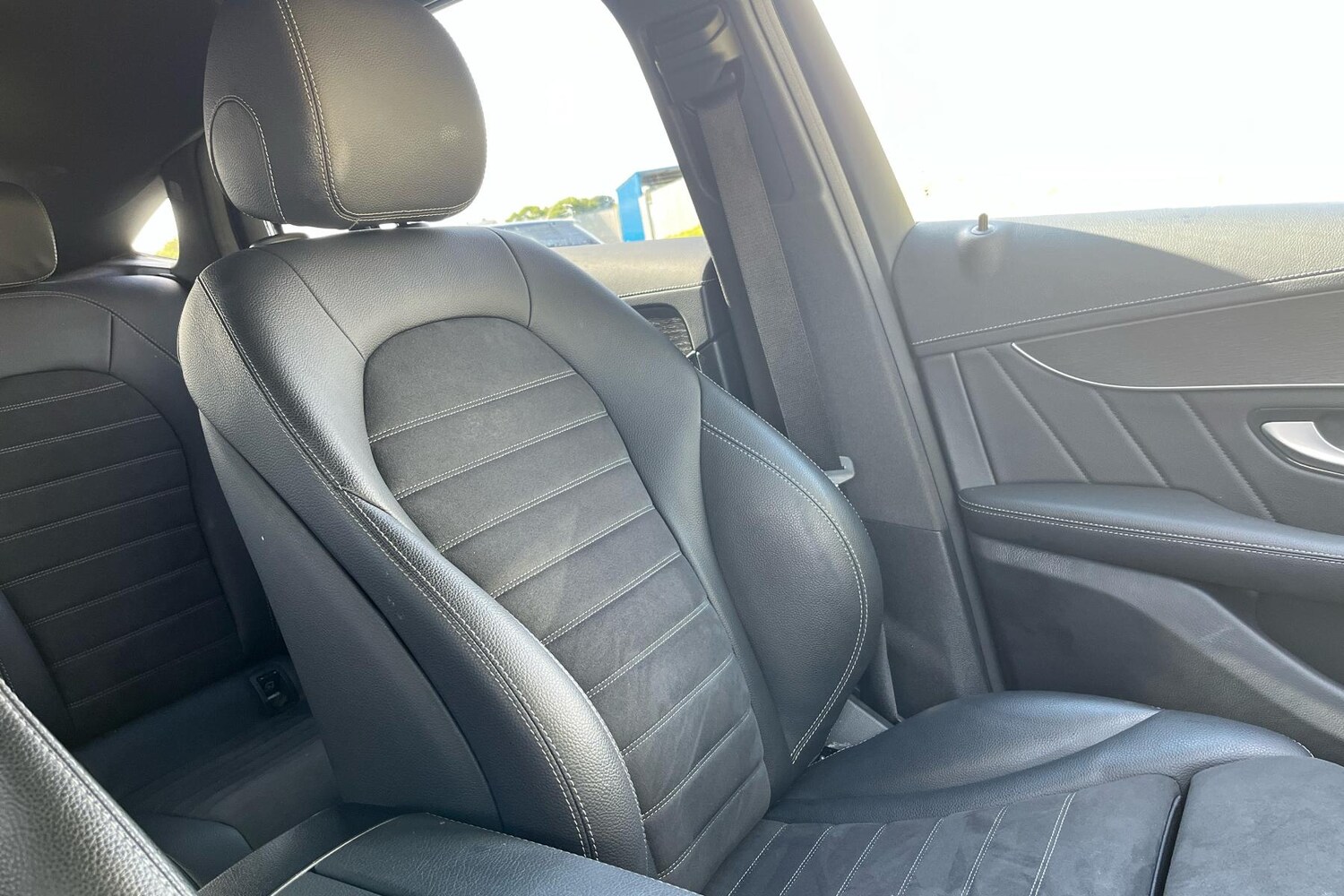 Used Mercedes-Benz GLC 2019 for sale - 75816472: Photo 18