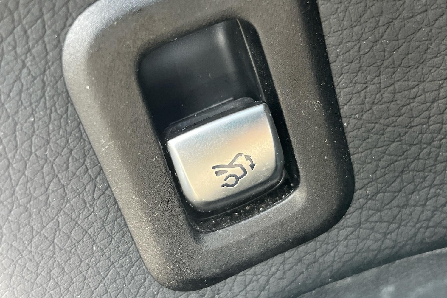 Used Mercedes-Benz GLC 2019 for sale - 75816472: Photo 22