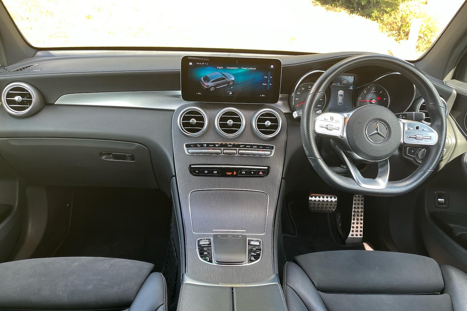 Used Mercedes-Benz GLC 2019 for sale - 75816472: Photo 4