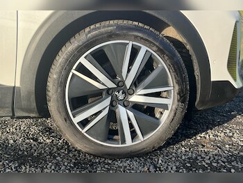 Used Peugeot 3008 2021 for sale - 77219861: Photo