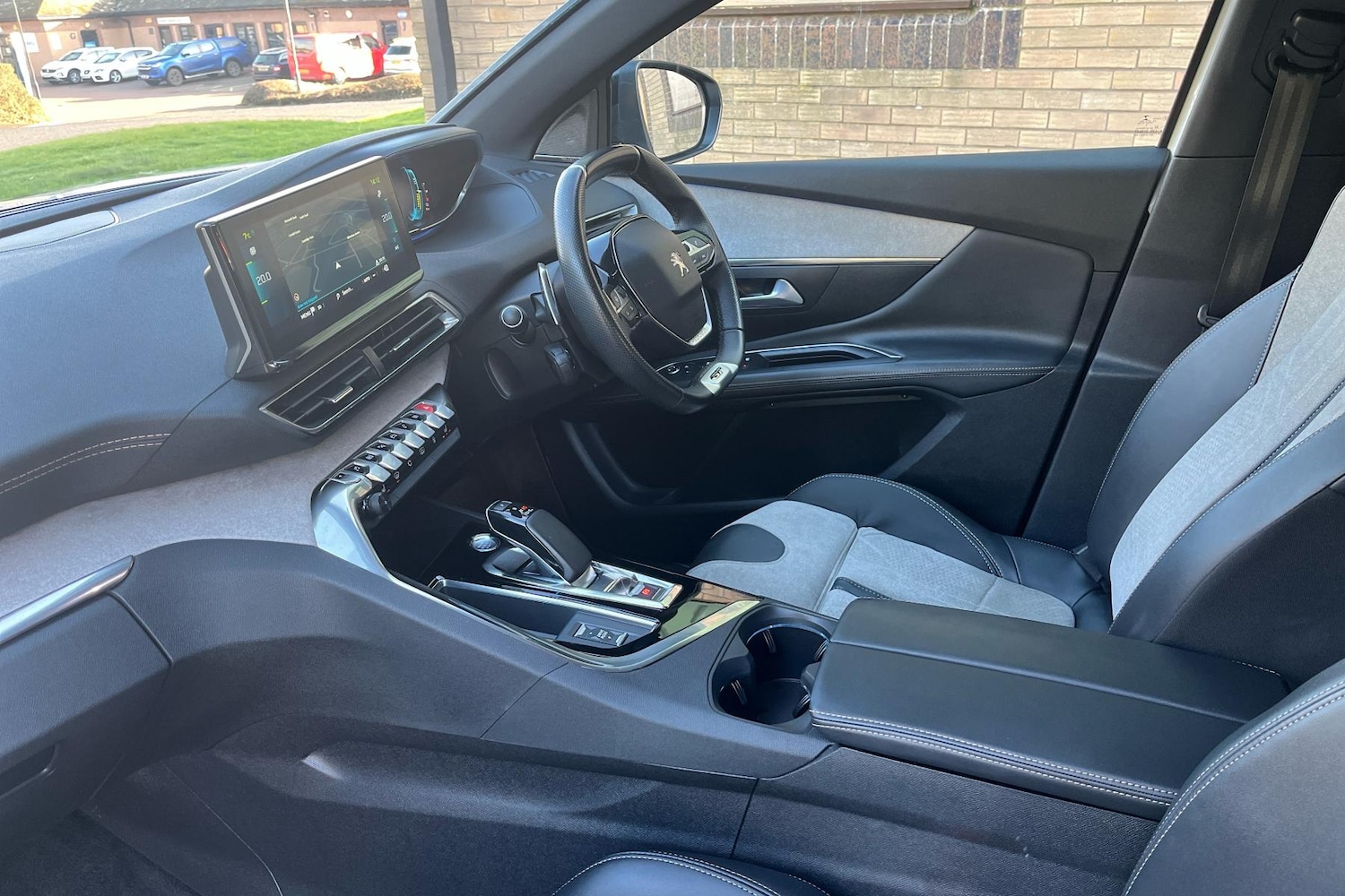 Used Peugeot 3008 2021 for sale - 77219861: Photo 5