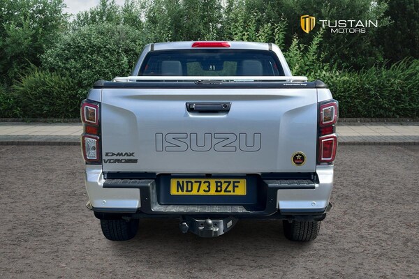 Used Isuzu D-Max 2023 for sale - 74548322: Photo 11