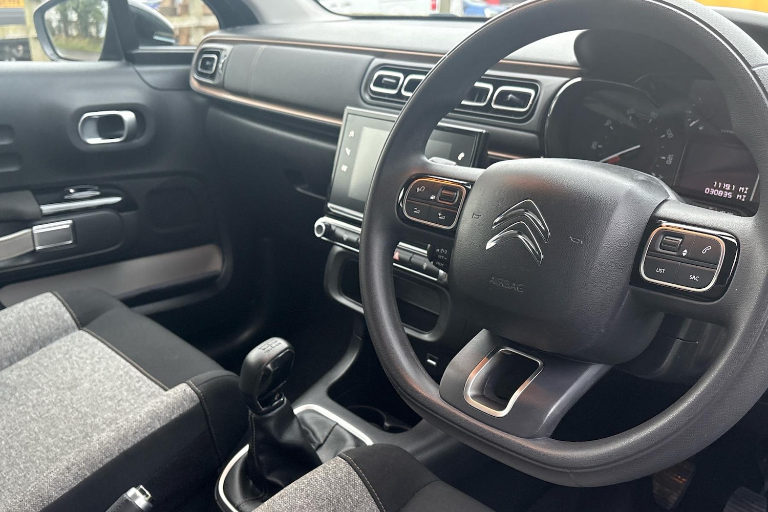 Used Citroen C3 2020 for sale - 76845718: Photo 2