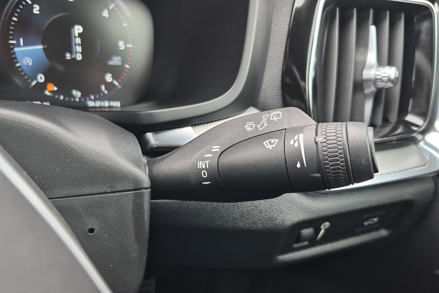 Used Volvo V60 2019 for sale - 77699096: Photo 21