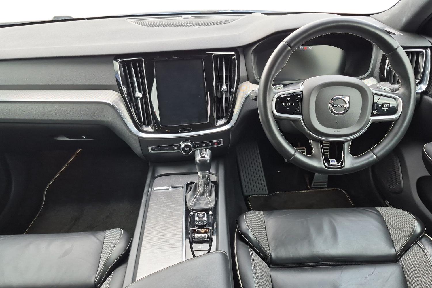 Used Volvo V60 2019 for sale - 77699096: Photo 4