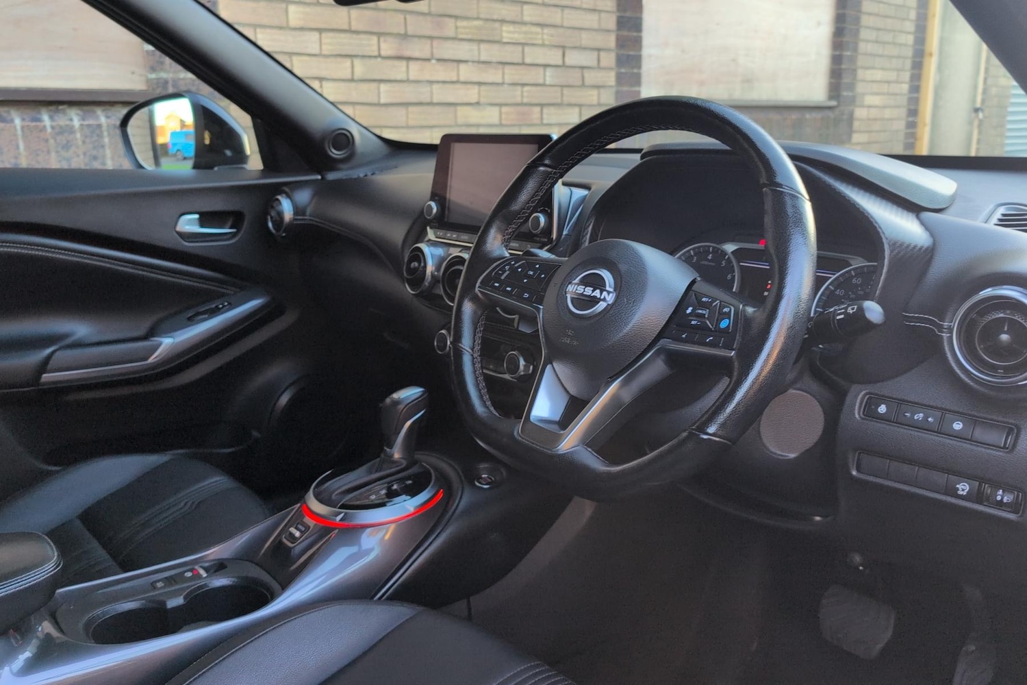 Used Nissan Juke 2024 for sale - 76718581: Photo 2