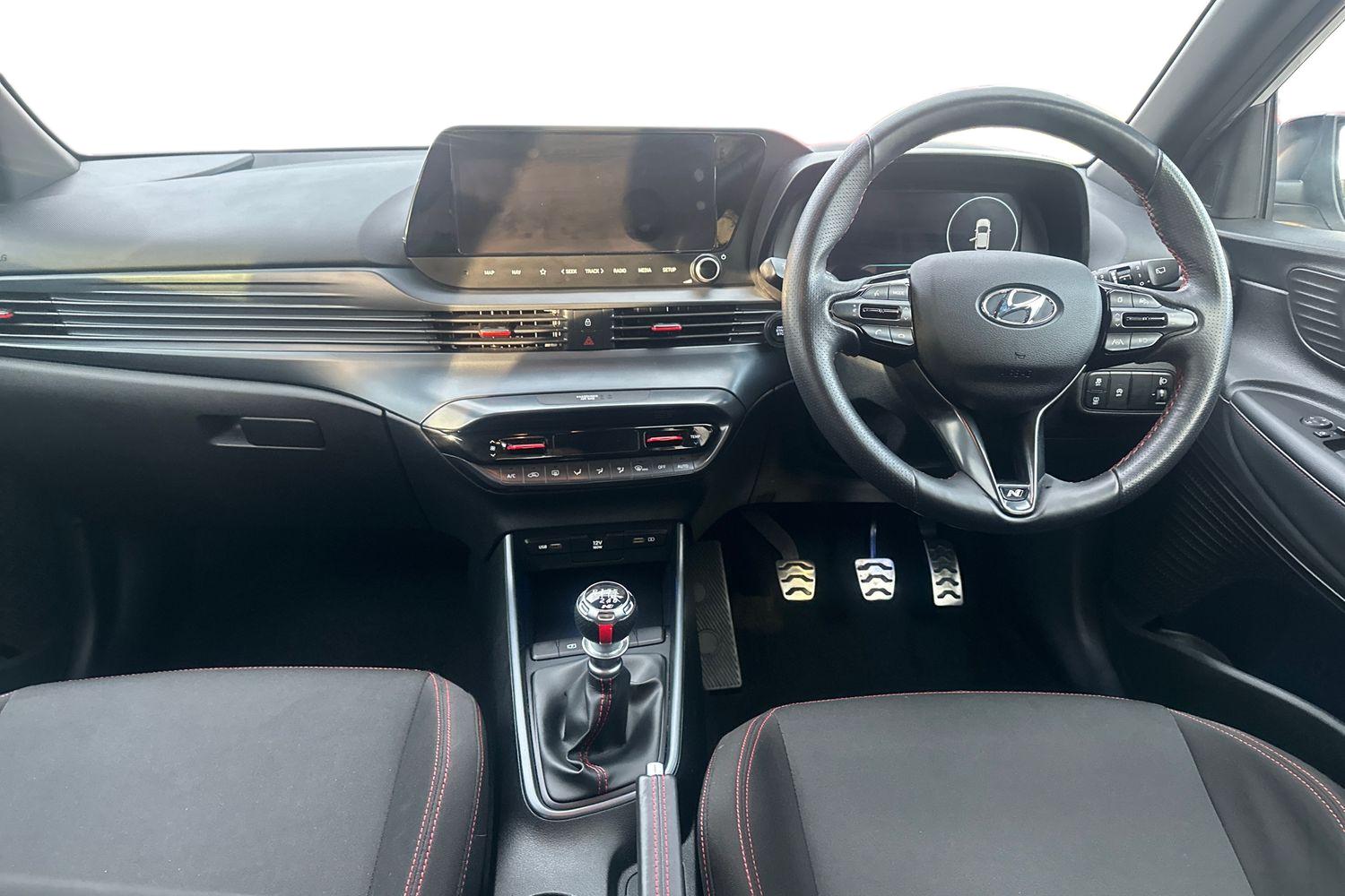 Used Hyundai i20 2023 for sale - 77270540: Photo 4