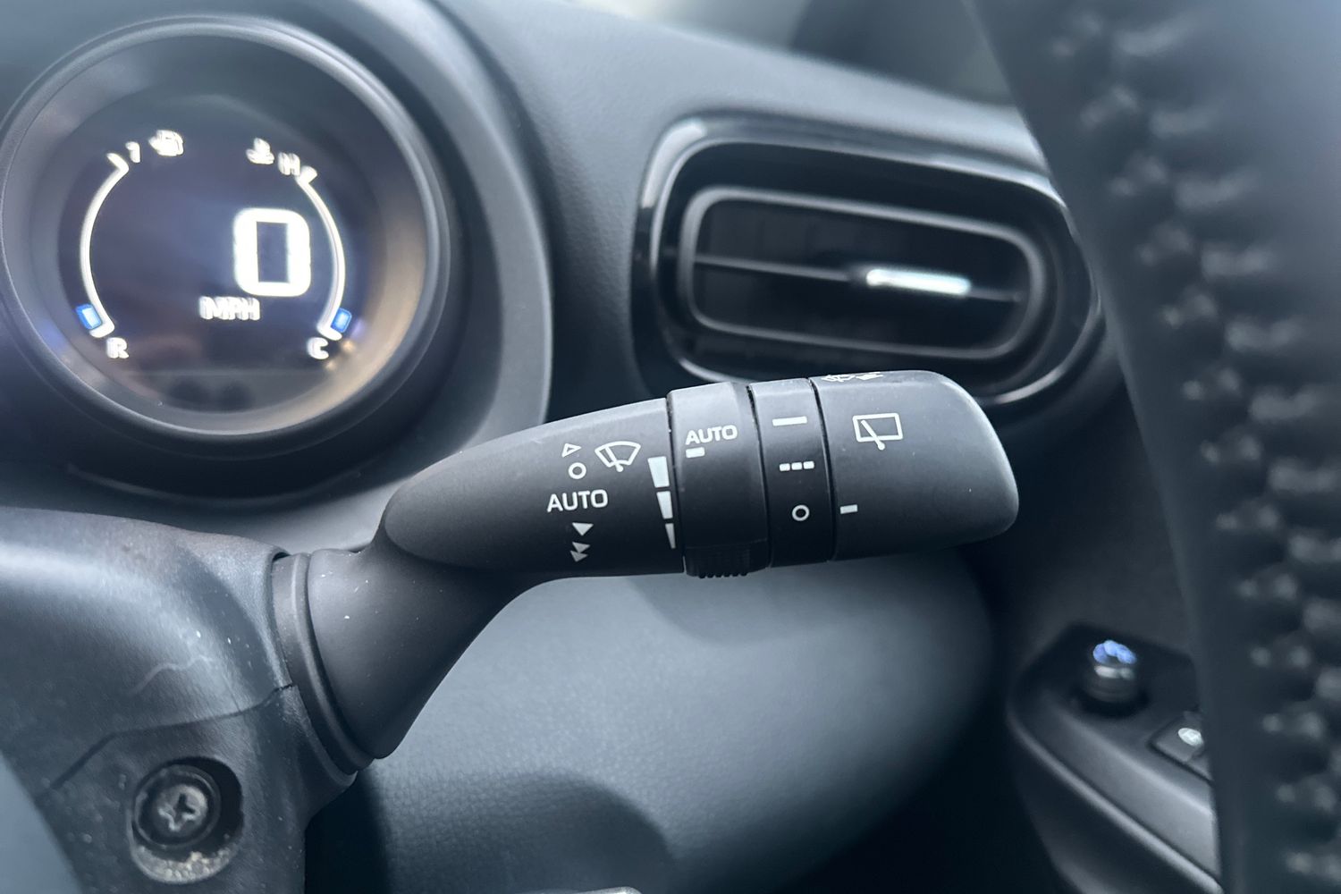 Used Toyota Yaris 2021 for sale - 77240020: Photo 20