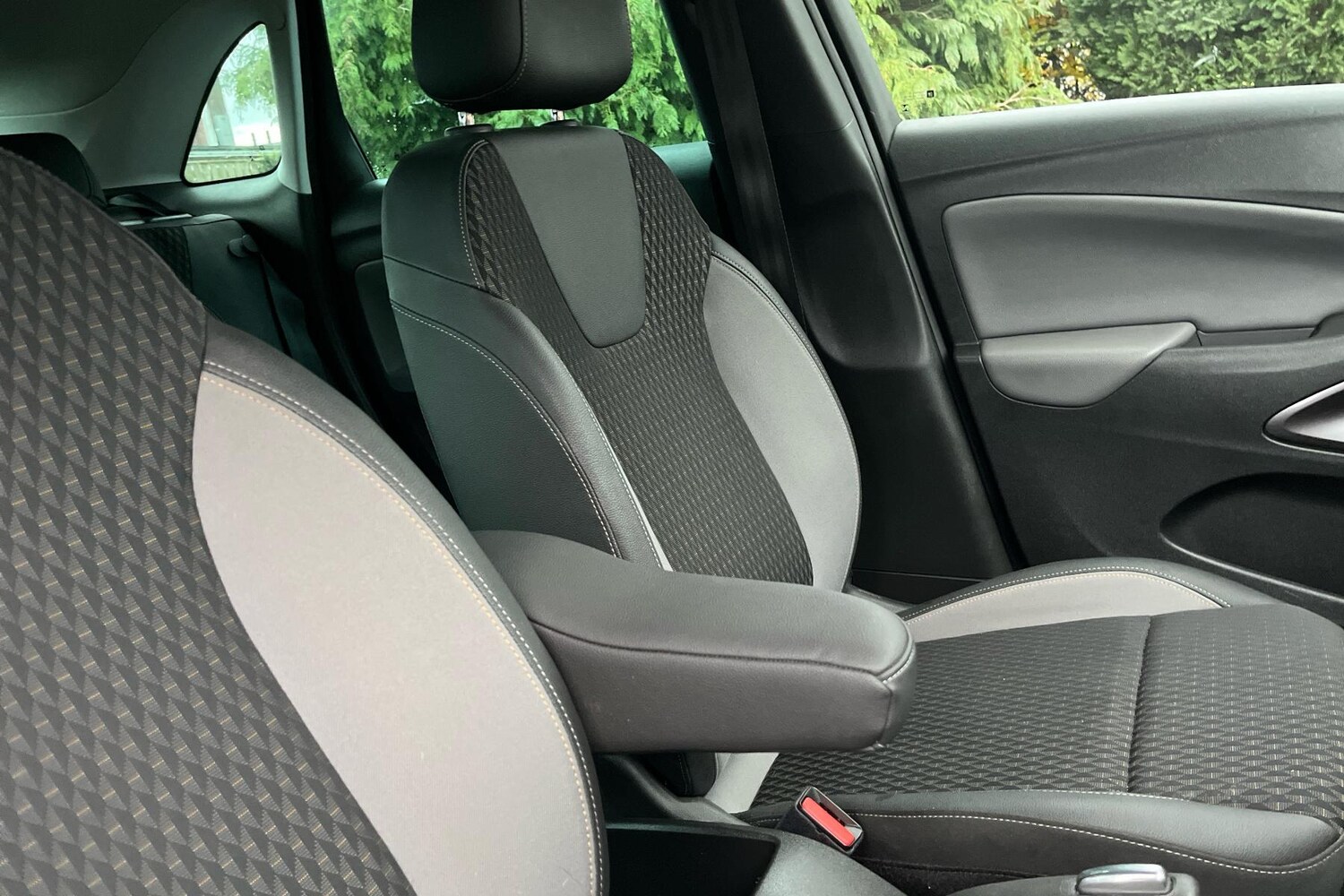 Used Vauxhall Crossland X 2019 for sale - 76390958: Photo 21