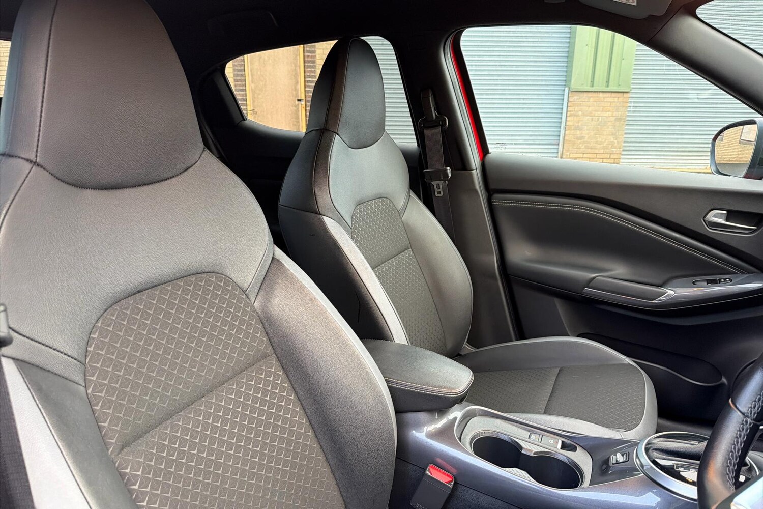 Used Nissan Juke 2022 for sale - 76588177: Photo 25