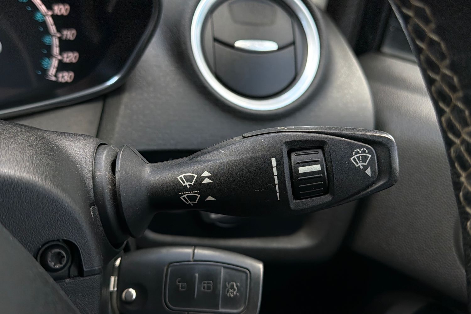 Used Ford Fiesta 2017 for sale - 77929122: Photo 23