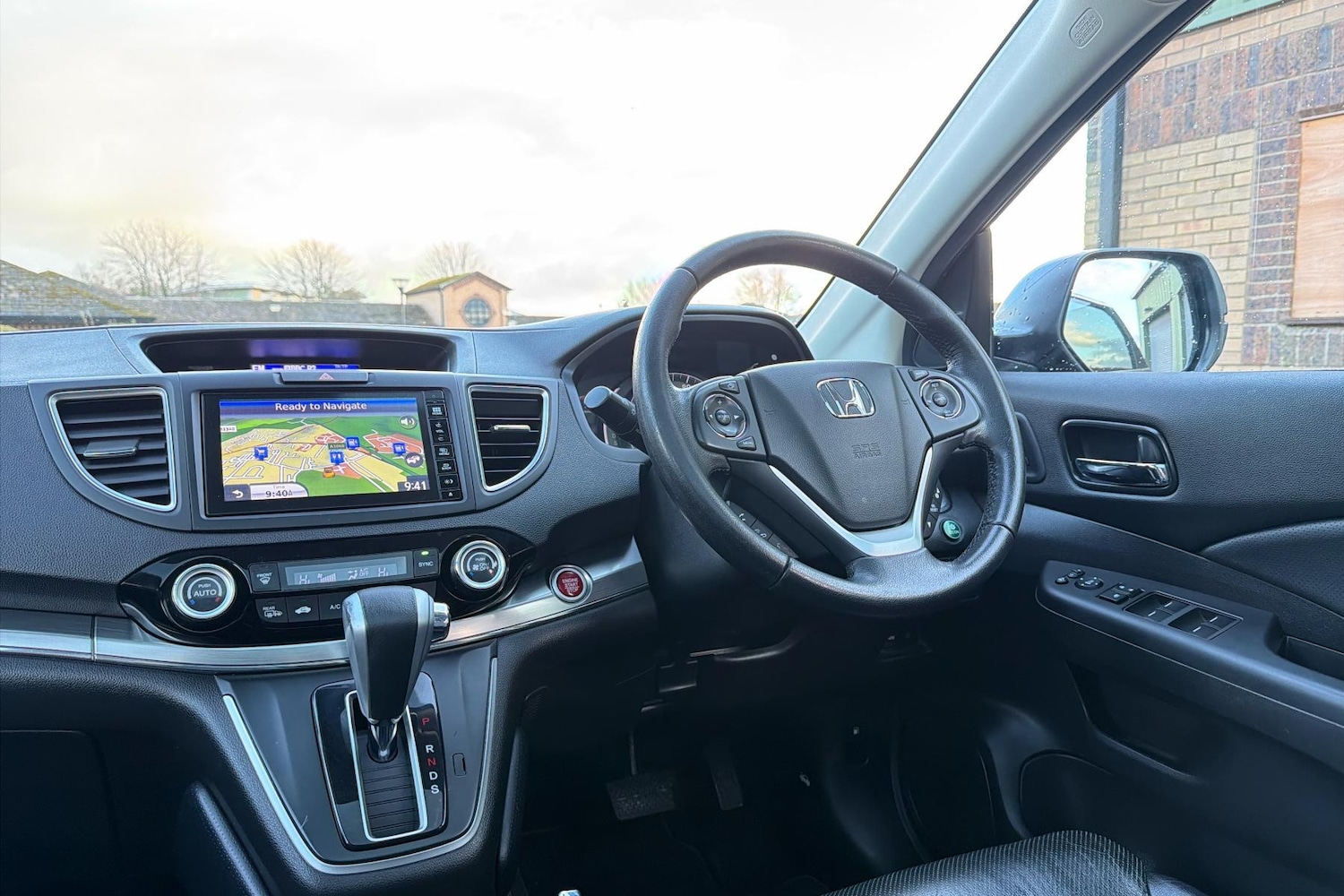 Used Honda CR-V 2017 for sale - 76827832: Photo 5