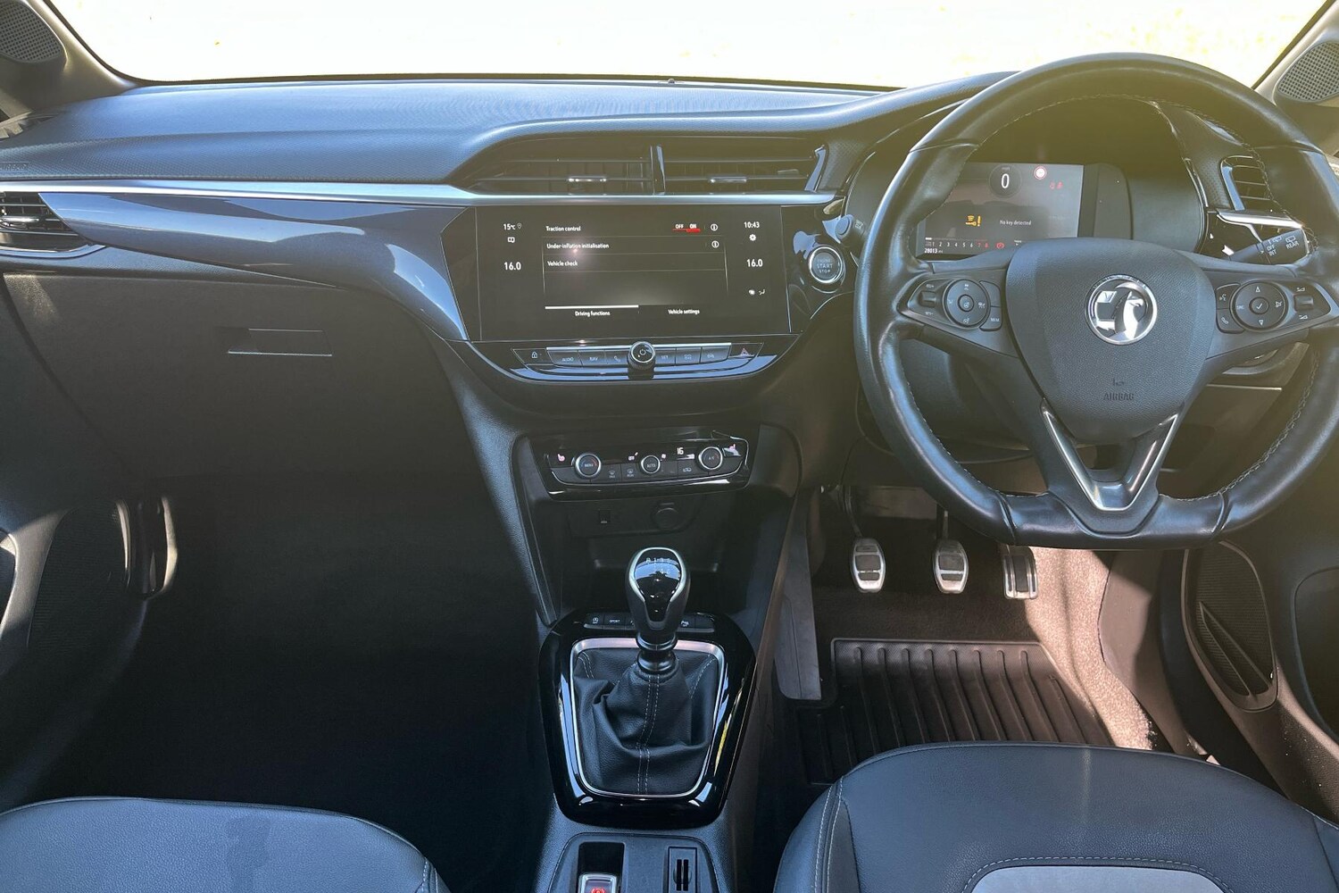 Used Vauxhall Corsa 2023 for sale - 75930575: Photo 4