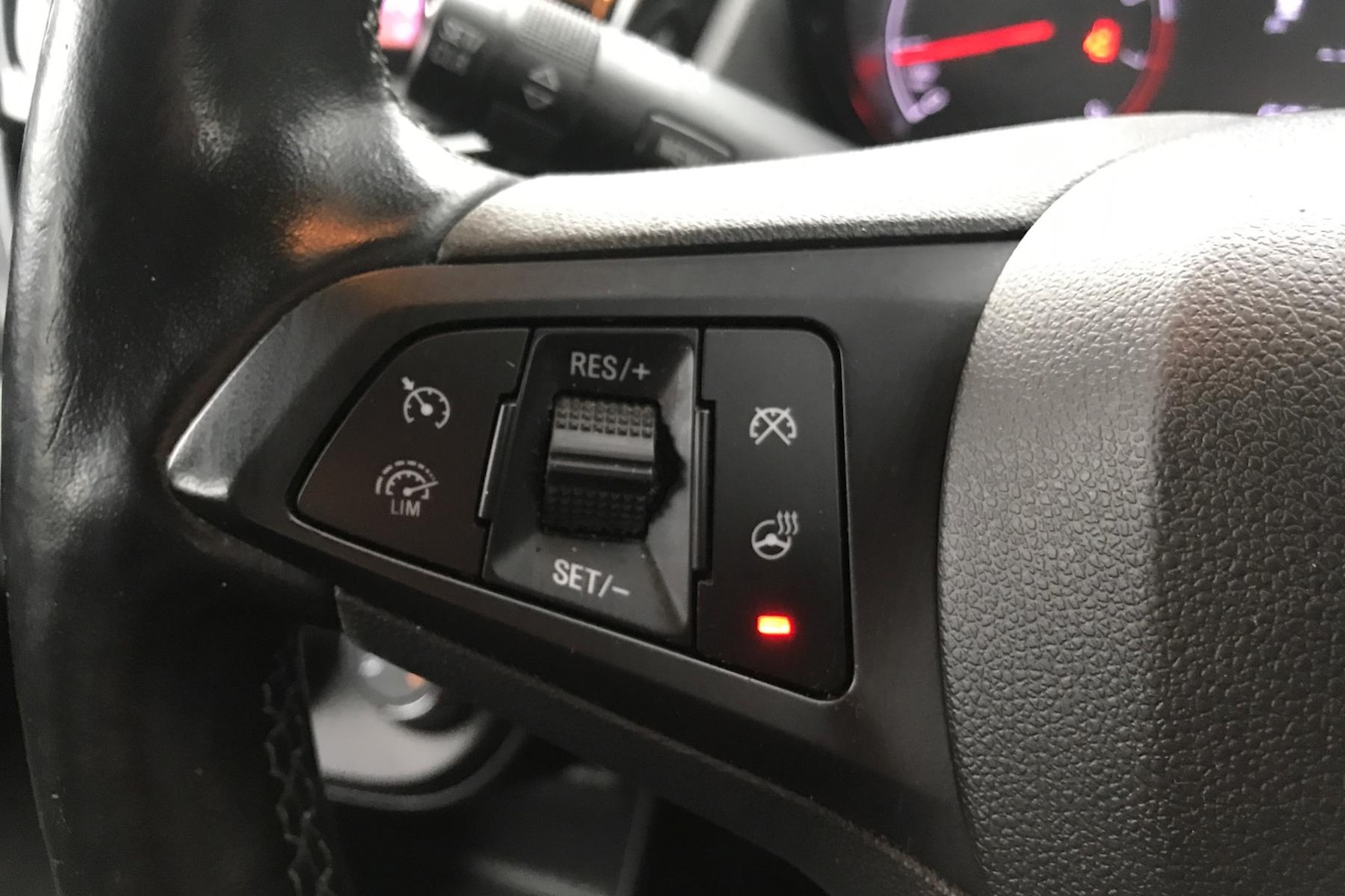 Used Vauxhall Viva 2016 for sale - 76351490: Photo 20