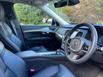 Used Volvo XC90 2023 for sale - 74024974: Photo
