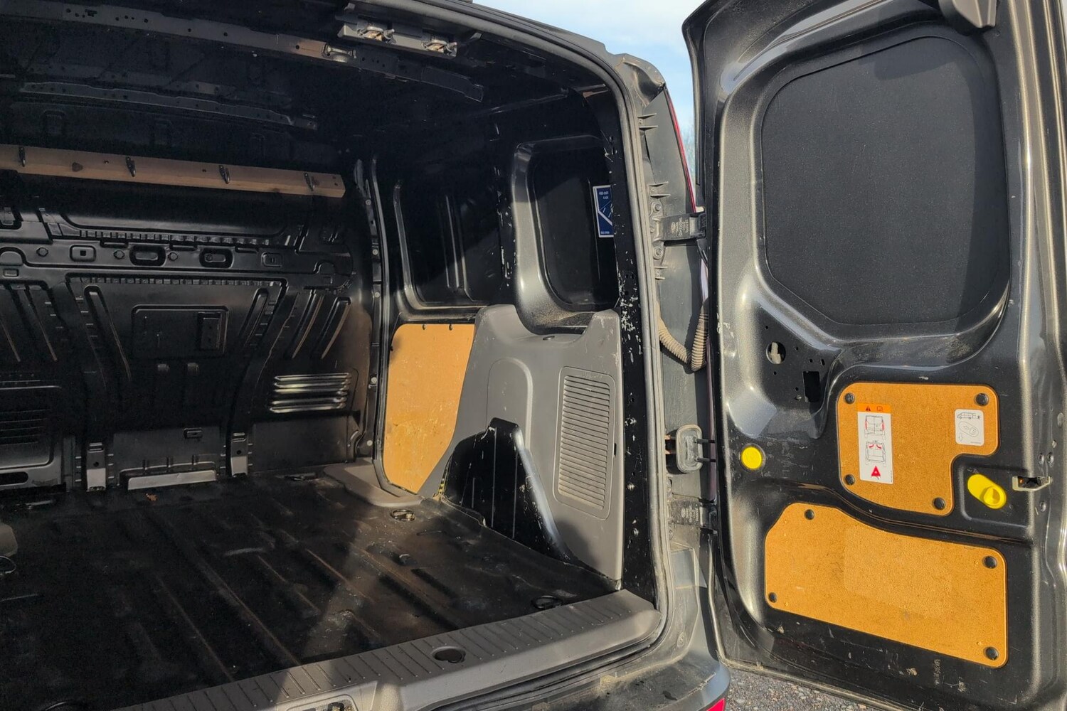 Used Ford Transit Connect 2019 for sale - 76553334: Photo 15