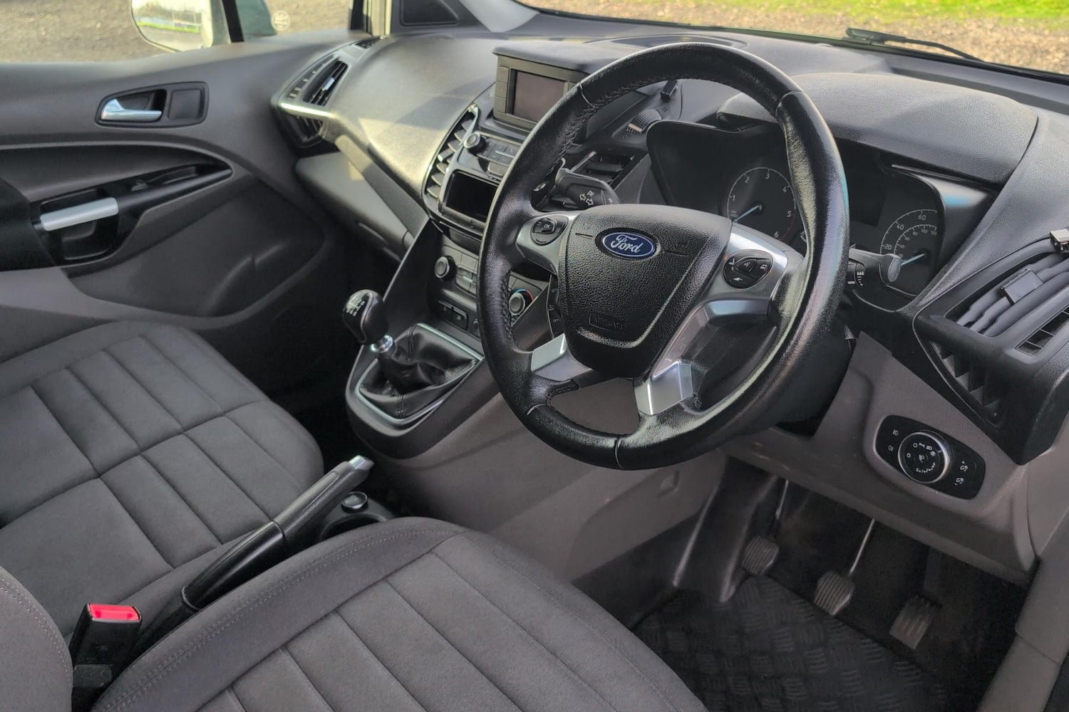 Used Ford Transit Connect 2019 for sale - 76553334: Photo 2