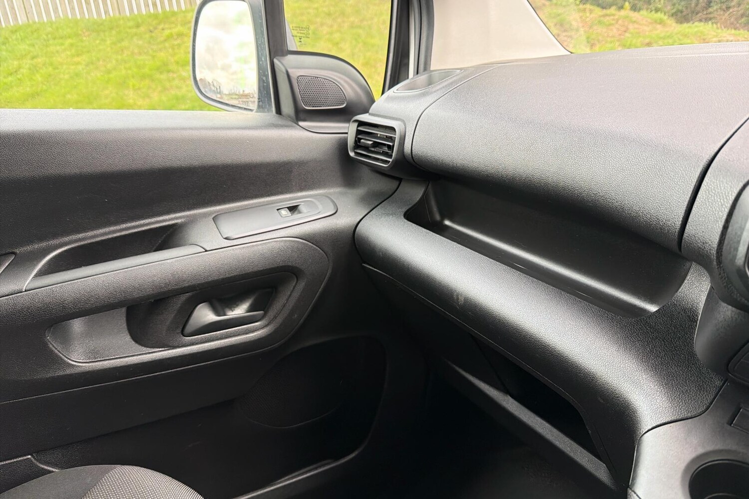 Used Citroen Berlingo 2023 for sale - 77541086: Photo 15