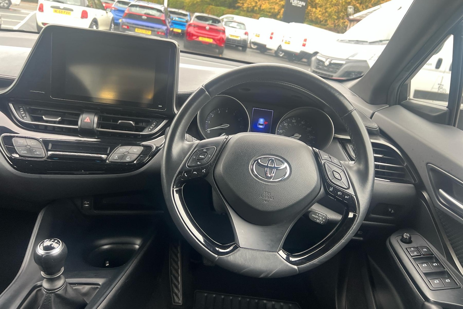 Used Toyota C-HR 2019 for sale - 77123885: Photo 4