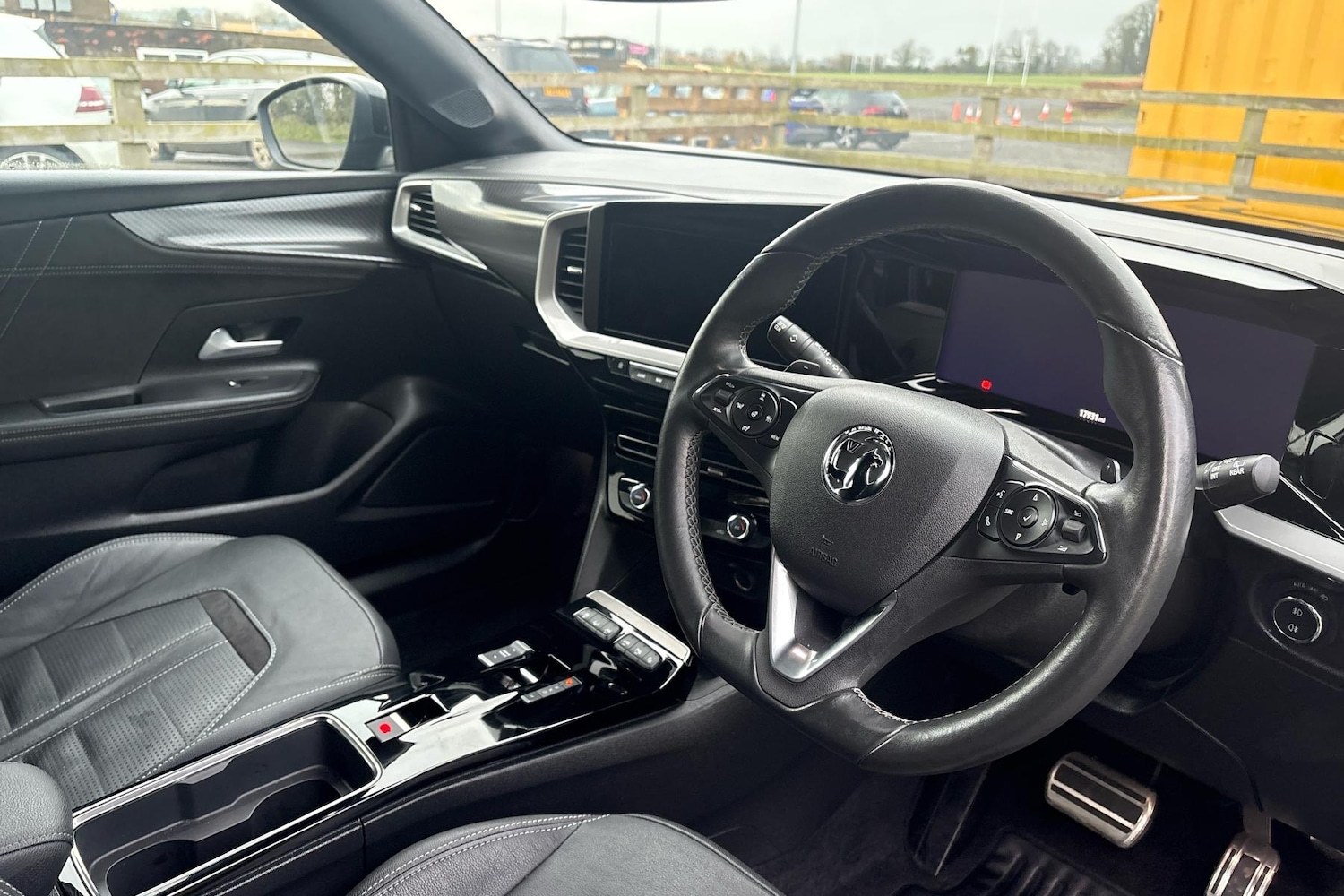 Used Vauxhall Mokka 2022 for sale - 76732625: Photo 2