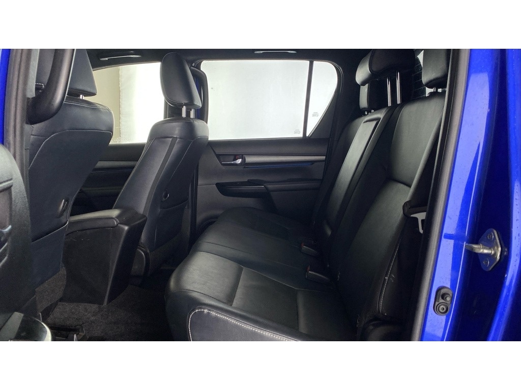 Used Toyota Hilux 2021 for sale - 77744094: Photo 11