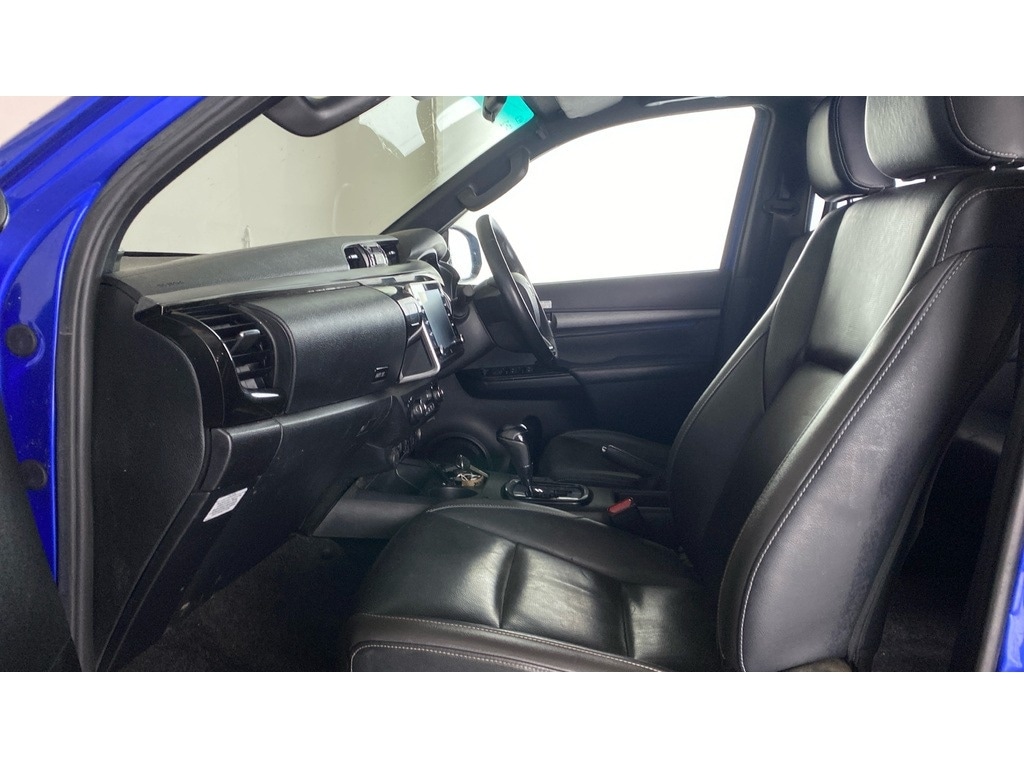 Used Toyota Hilux 2021 for sale - 77744094: Photo 3