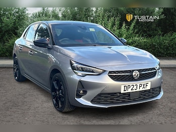 Vauxhall - Corsa