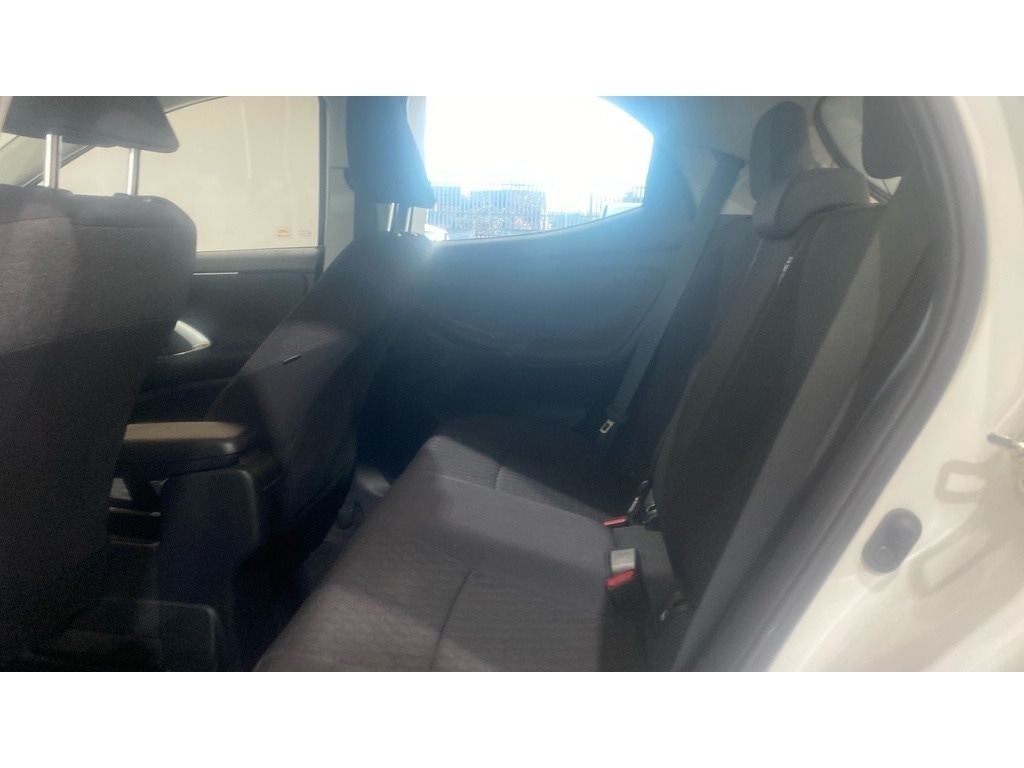 Used Toyota Yaris 2023 for sale - 77308665: Photo 5