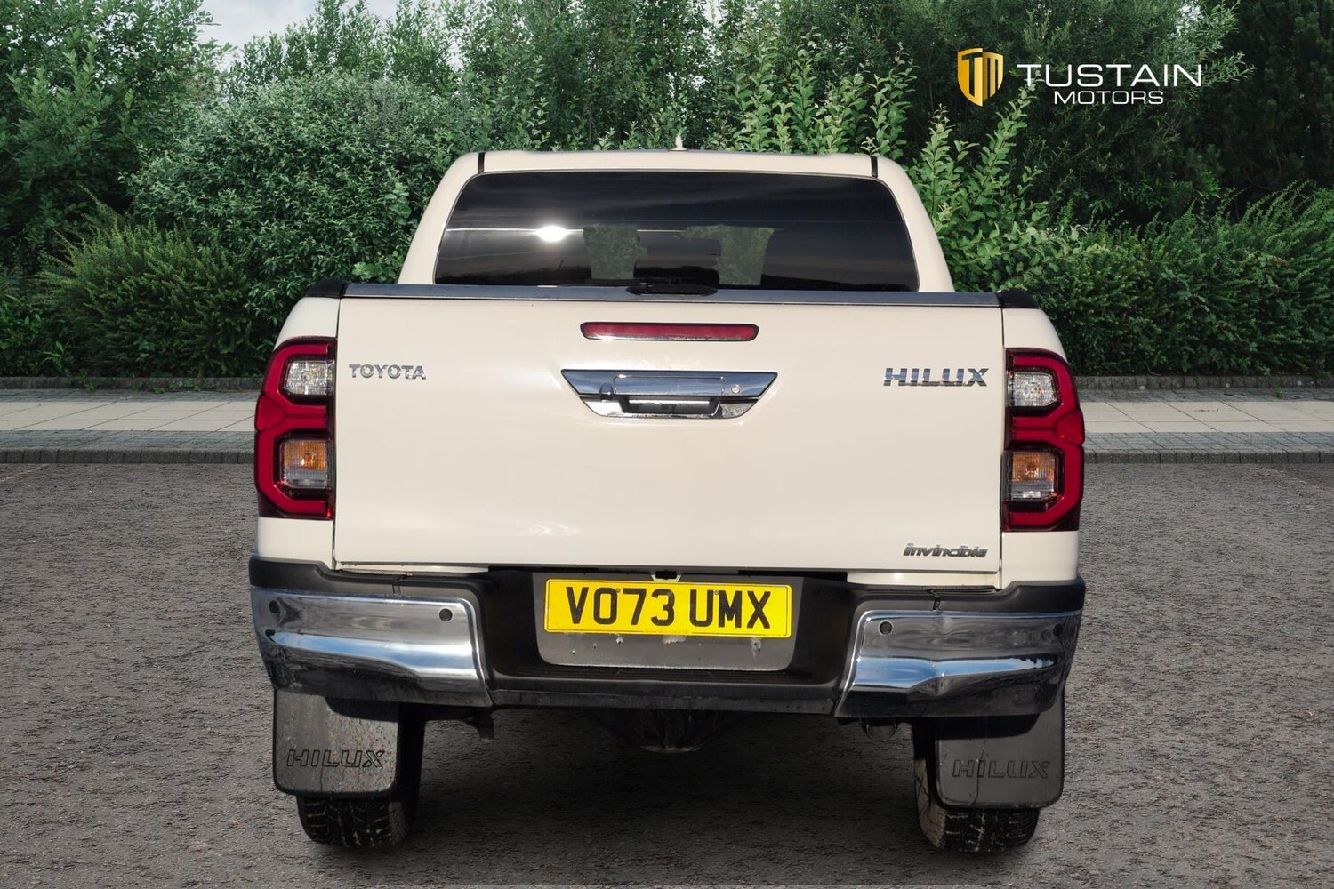 Used Toyota Hilux 2023 for sale - 76564686: Photo 11