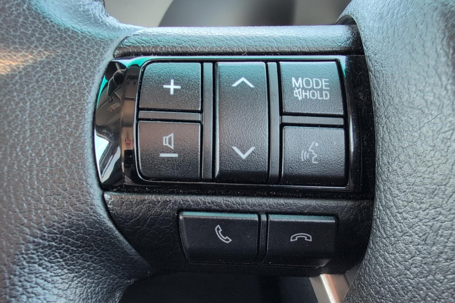 Used Toyota Hilux 2023 for sale - 76564686: Photo 15