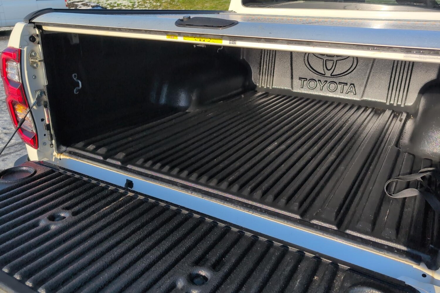 Used Toyota Hilux 2023 for sale - 76564686: Photo 25