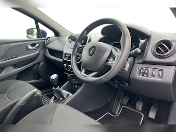 Used Renault Clio 2017 for sale - 79428283: Photo