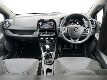Used Renault Clio 2017 for sale - 79428283: Photo