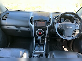 Used Isuzu D-Max 2015 for sale - 74950459: Photo