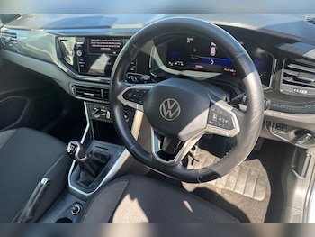 Used Volkswagen Polo 2024 for sale - 75566342: Photo