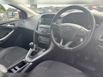 Used Ford Focus 2016 for sale - 75480384: Photo