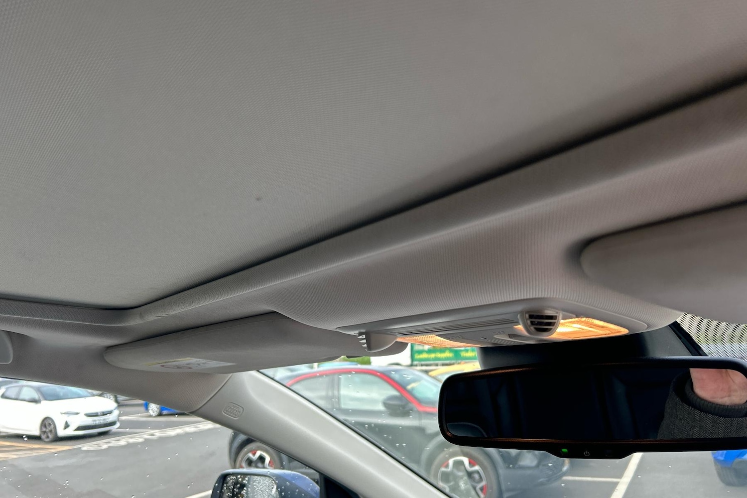 Used Honda CR-V 2017 for sale - 76649398: Photo 21