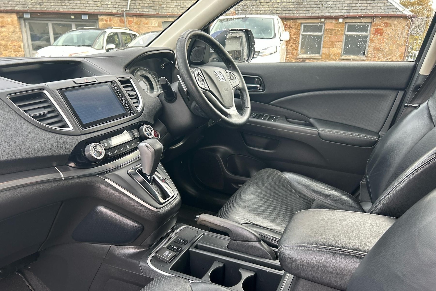 Used Honda CR-V 2017 for sale - 76649398: Photo 5