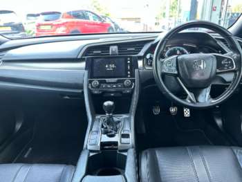 Used Honda Civic 2018 for sale - 74757153: Photo