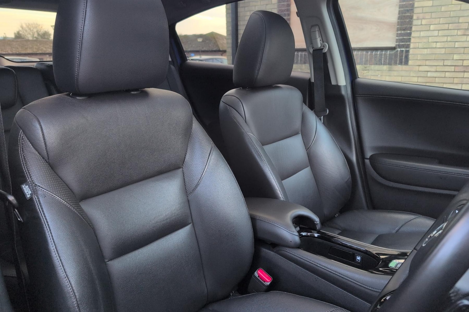 Used Honda HR-V 2016 for sale - 77159828: Photo 17